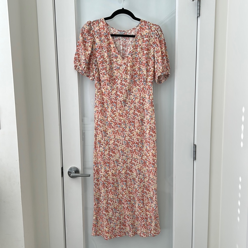 Rails ‘Shelly Multi Wildflower’ dress in size Medium.